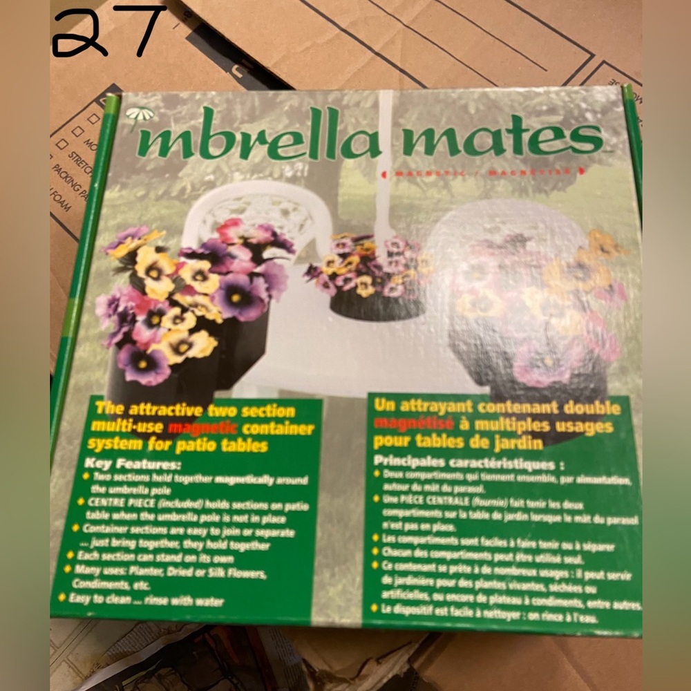 Umbrella Mates Magnetic flower Container System